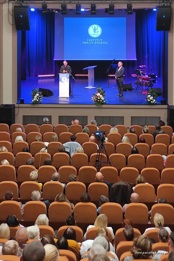 34 Pytania i dyskusja.jpg